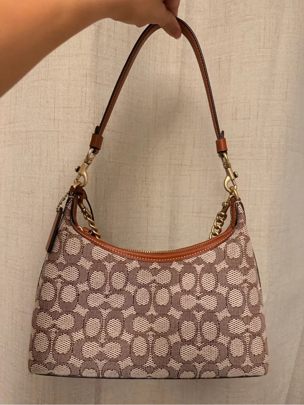 Coach Juliet Shoulder Bag 25 in signature jacquard.